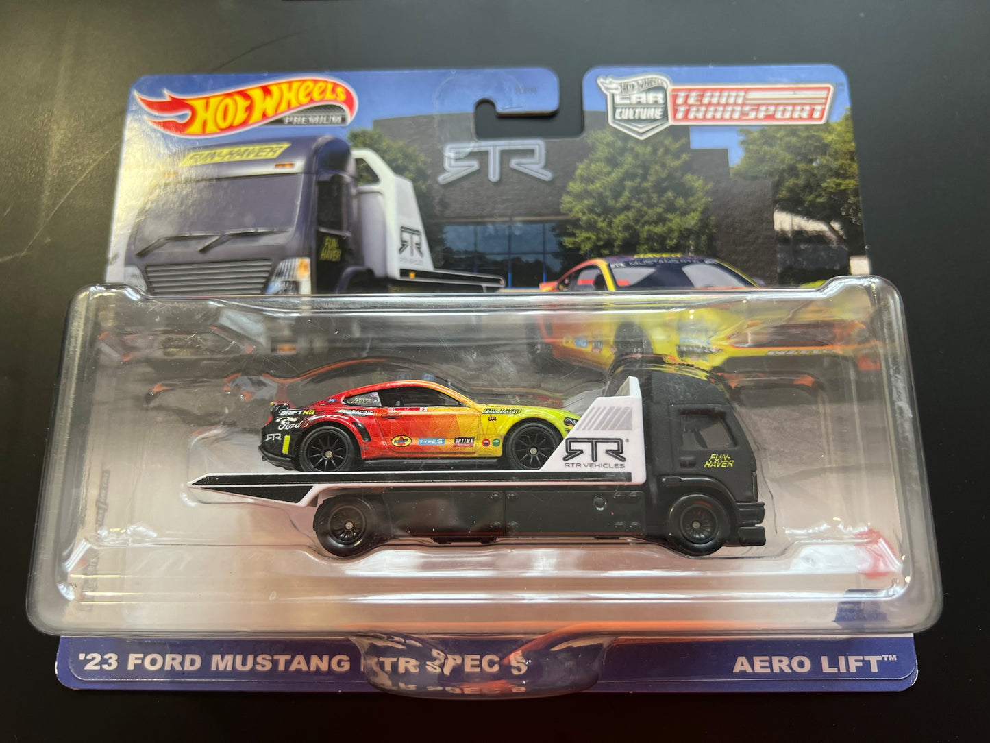 TEAM TRANSPORTER MUSTANG